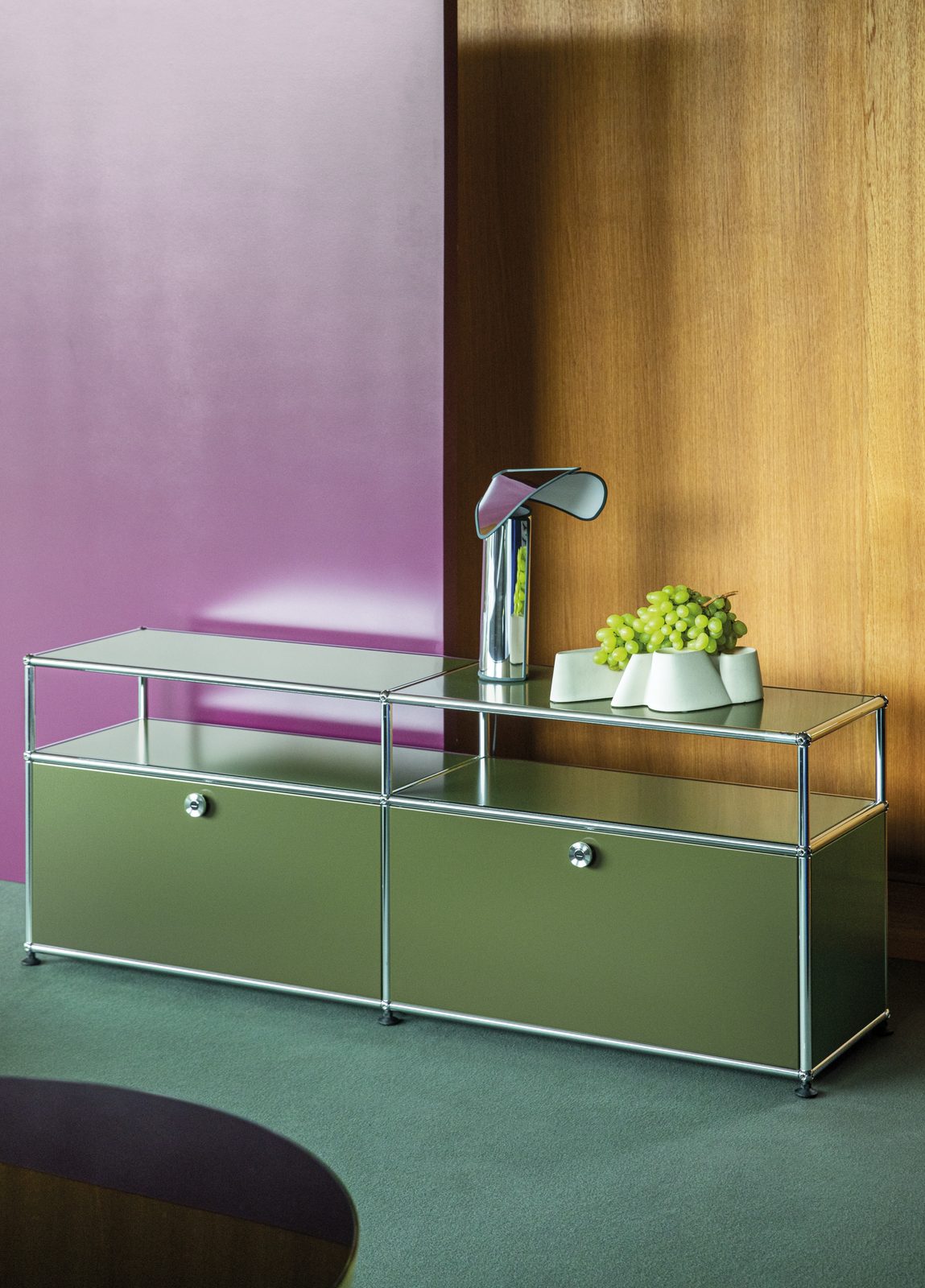 USM Haller Haki Metal Dolaplı TV Ünitesi 150x35x57 cm - görsel 3